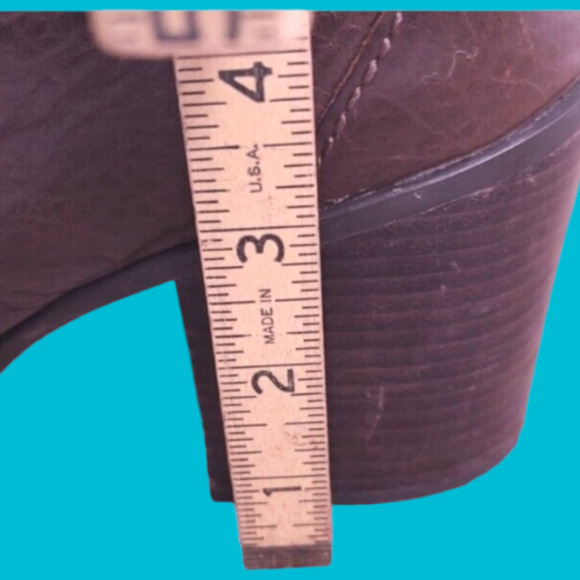 Born Sz 8.5 M/W Brown Distressed Leather Bootie Ankle Boot Cushioned 3 inch Heel - Picture 15 of 15